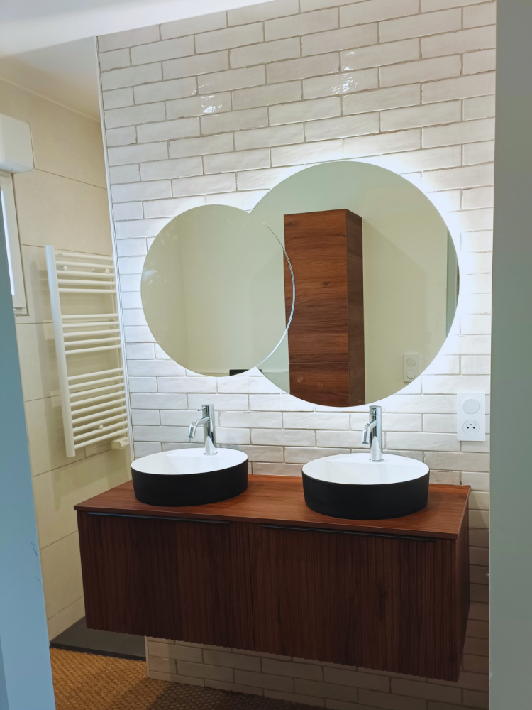 Rénovation salle de bains aux Sables-d'Olonne avec meuble double vasque